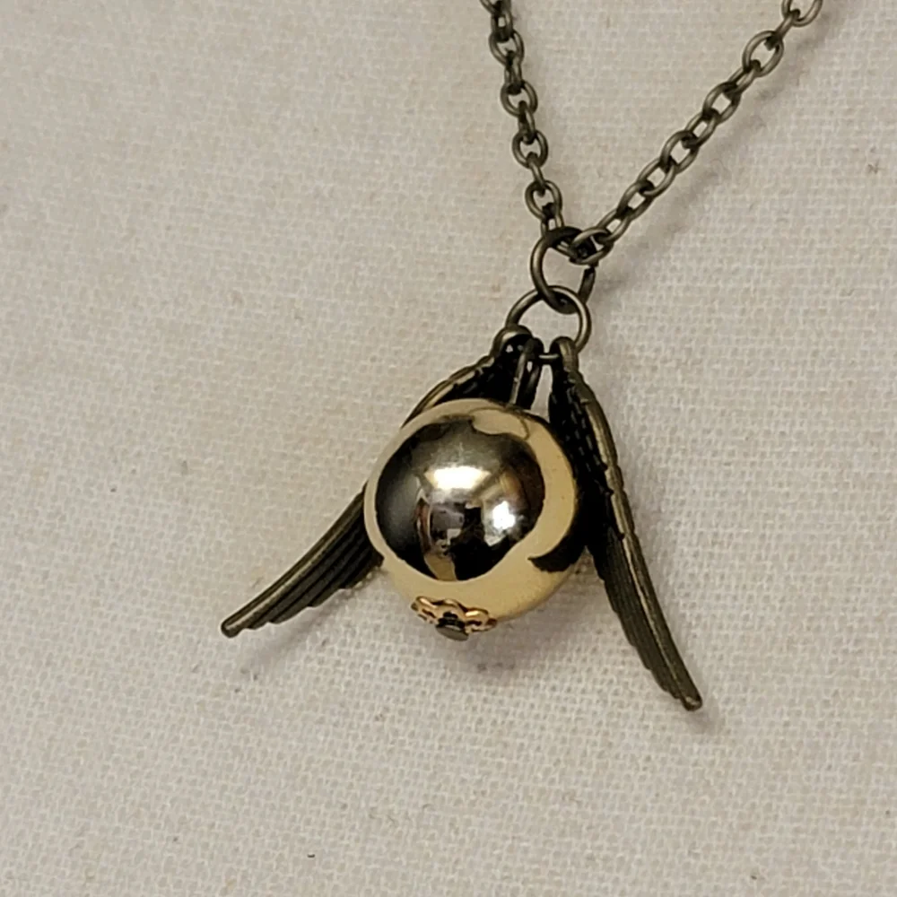 Harry Potter Golden Snitch Necklace 20" Brass Gold Tone Pendant Wings Quidditch - Picture 3 of 6